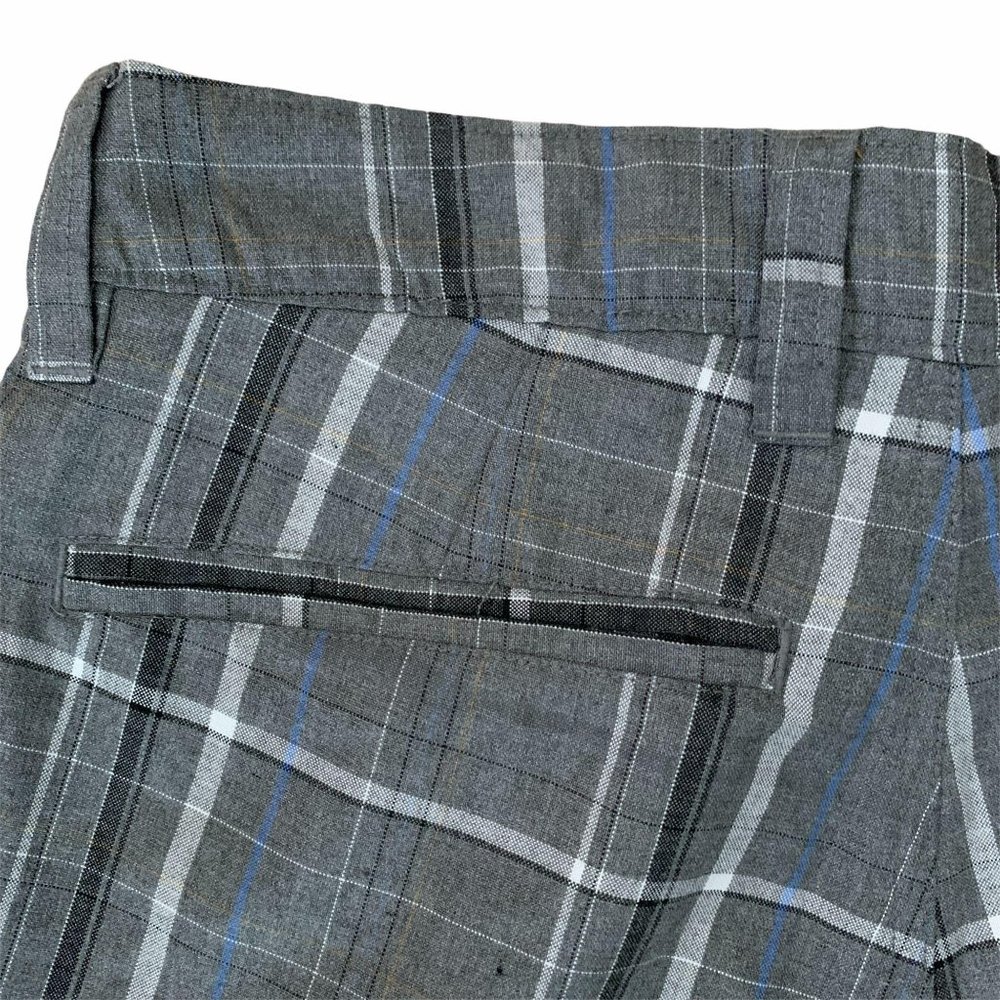 O'Neill Triumph Plaid Long Shorts NWOT Size 30 - Picture 5 of 10